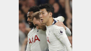 ‘손’ 막히니 에릭센이 뚫었다… 브라이턴전 후반 43분 26m 벼락골