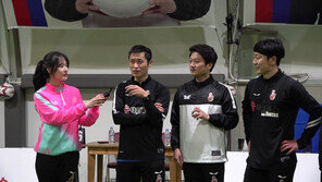 송종국 유튜브 채널 ‘송타크로스’, 이영표·박문성 출연해 기부 콘텐츠 진행