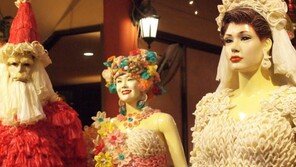 ‘화장실’서 돈 내고 식사한다고?…세계 이색 식당 ‘뭣뭣’