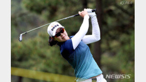 이정민, KLPGA 챔피언십 1라운드 1위 발진…5언더파
