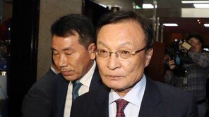 ‘난장판 국회’…민주-한국 네탓 공방에 자정까지 설전