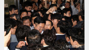 ‘동물국회’ 재현 여야, 밤샘대치…새벽 기습처리 가능성