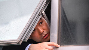 7시간 갇혔다가 간신히 ‘탈출’한 채이배