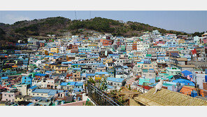 낡고 촌스러움이 주는 가치, 마음속 추억을 들추네~