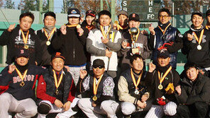 AM 5:00, 야구로 하루를 여는 사람들