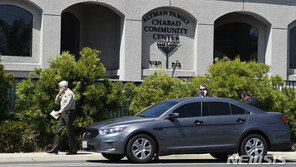 美 캘리포니아 유대교회 총격, 1명 사망 3명 부상