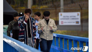 탁현민 “4·27 1주년 행사, 아쉬움 남아…한 걸음만 더 걷자”