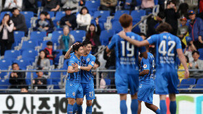 울산 현대, 1만8000관중 앞에서 승리 선물