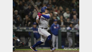 ‘3호 홈런’ 추신수, 시애틀전 3안타 2타점