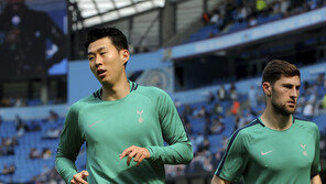 첫 챔스 결승 노리는 토트넘, ‘손흥민 없는 1차전’이 분수령