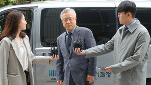 이석채 “충무공의 심정”…‘KT 부정채용’ 구속심사 종료