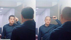 “근조(謹弔) 20대 국회는 죽었다”…한국당 박대출, 삭발 항의