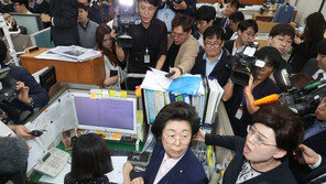 국회, ‘의안과 점거’ 한국당 의원·보좌진 고발…“용납 못해”