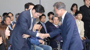 한 발 늦었던 시스템반도체…정부·삼성 ‘지금이 마지막 기회’ 공감대