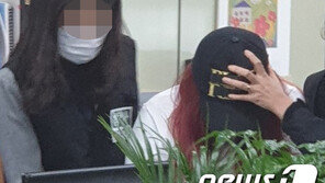 친모 “딸과 이야기하며 왔다”…‘의붓딸 살해’ 공모 부인