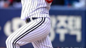 ‘이형종 가세’ LG, 서서히 맞춰지는 투타 밸런스