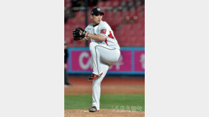 KT 뒷문지기 김재윤 1군 말소…“열흘 뒤 복귀 예정”