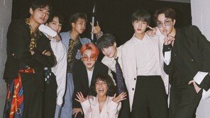할시, 방탄소년단과 ‘2019BBMAs’ 인증샷 “평생 기다려왔어”