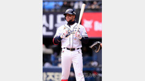 페르난데스 단순 타박상, 가슴 쓸어내린 김태형 감독