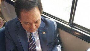 공공와이파이 먹통?…직접 버스 탄 유영민 장관 “이젠 잘 터져요”