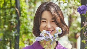 “싱그러운 여름 여신, 향기 솔솔”