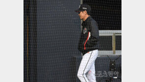 [현장리포트] “또 우리가…” 이강철 감독 야구인생 첫 퇴장의 재구성