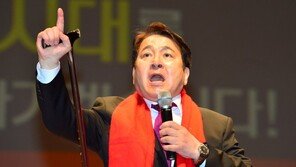 심재철 “유시민, 다시한번 진실왜곡…예능 재능 발휘” 재반박