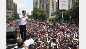 美 “필요하면 베네수엘라 군사개입”… 러 “심각한 국제법 위반사항”