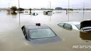 美미시시피강 역대 최고 수위 기록…중부지역 곳곳 침수