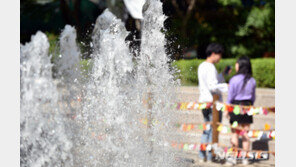 [날씨]황금연휴 첫날, 낮 초여름 날씨…마스크 필수