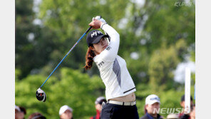 박소연, 교촌 허니 레이디스 오픈 2R 단독 선두