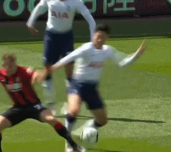 ‘퇴장’ 손흥민 욱한 이유?…자세히 보니 레르마가 주먹으로 등 가격(영상)