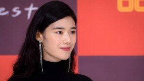 정은채 팬들 “악성루머에 참담, 좌절 말고 강경 대응 해달라”