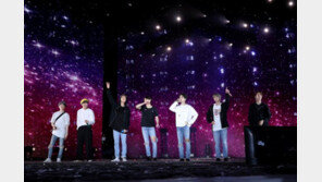 [연예뉴스 HOT②] 방탄소년단, 美 LA 콘서트 이틀간 12만 관객