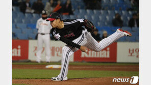 ‘시작부터 와르르’ 배재준, 2⅓이닝 6실점 강판
