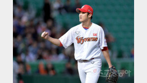 7전8기 끝에 시즌 첫 승 신고한 SK 박종훈