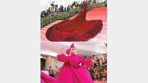 ‘멧 갈라’ 장식한 화려한 의상들