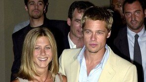 제니퍼 애니스턴과 합치나요?-브래드 피트 “오마이갓!”