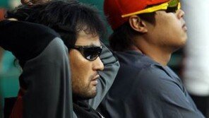 류현진, 한국인 ML 6번째 완봉승…NL 전 구단 승리