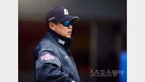 “공이 꾹 눌러서 온다” 김태형 두산 감독이 기억하는 류현진