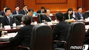 中 리잔수 “한국, 사드 분명한 입장 취하라”…문희상 만나 압박