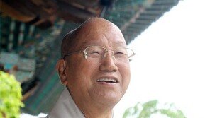 진제 스님 “만년토록 빛나는 것 어디서 찾을꼬… ‘참 나’를 바로 보세요”