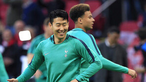 손흥민, 박지성 이어 2번째 챔스 결승…뛰고 우승하면 최초