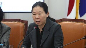 권은희 “선무당이 사람 잡는다더니, 조국 수석이 사람 잡는다”