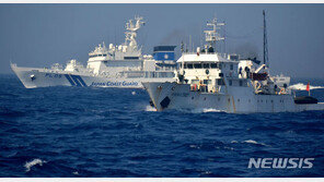 중국 해경선, 센카쿠 열도 일본 영해 침범 도발…“비상 걸려”