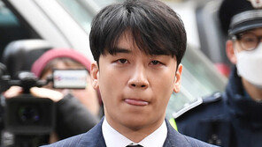 성매매 알선 의혹 승리 구속영장엔 성매매 혐의도 포함