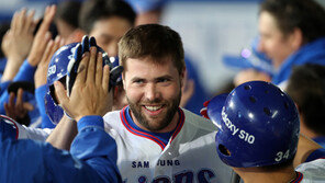 ‘만루포’ 삼성 러프, 2G 연속 홈런