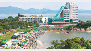 “가족과 함께 상상의 나래를 화폭에 담으세요”