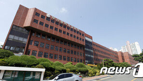 정교사 갑질 하소연한 乙에게…학교장 “마주 보지말고 돌아앉아”