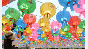 고발에, 재판에…부처님오신날 앞두고 불교계 뒤숭숭